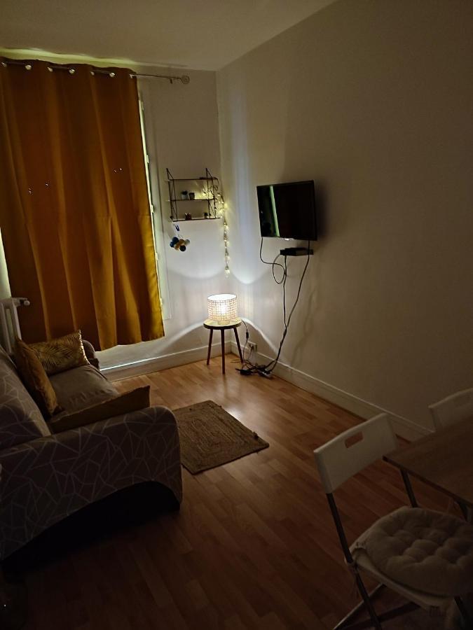 Parisian Vibes A Clichy Leilighet Eksteriør bilde